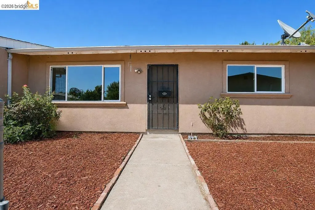Townhouse for sale at 240 Shirley St, Brentwood, CA featuring 3 beds and 2 baths