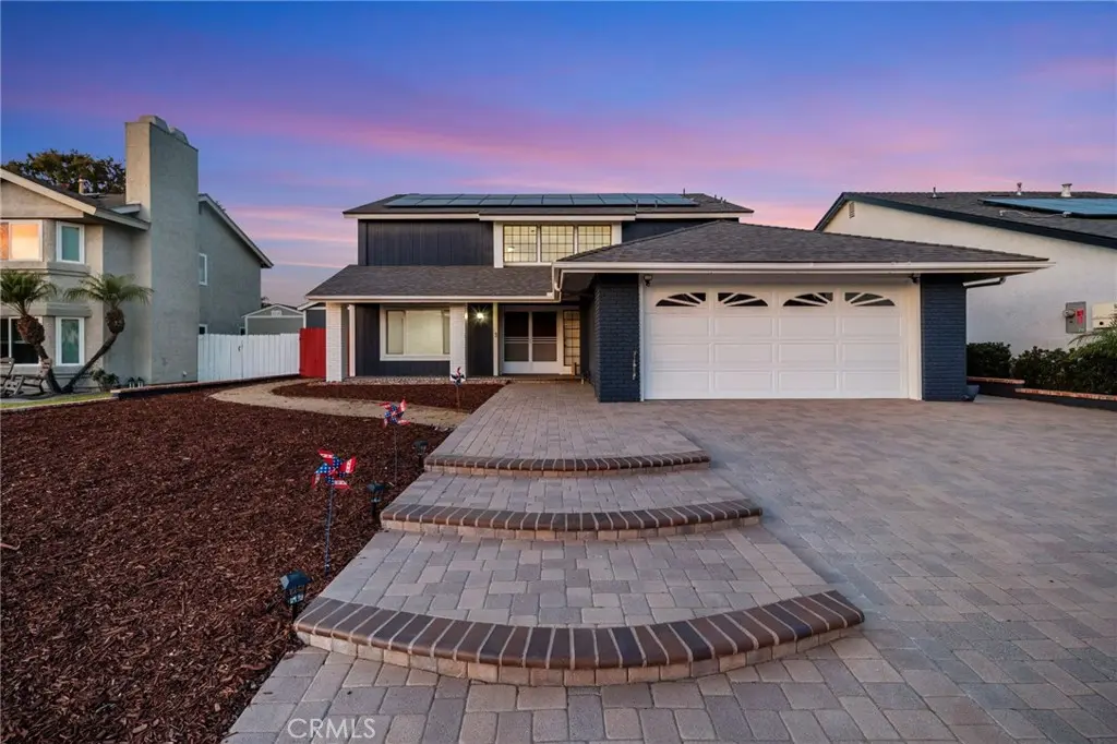 Residential Lease for rent at 3734 Carnegie, Oceanside, San Diego County, CA featuring 4 beds and 3 baths
