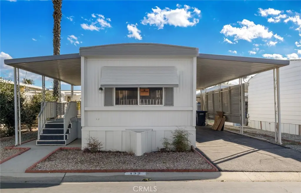 Manufactured In Park for sale at 575 S Lyon Avenue 132, Hemet, CA featuring 2 beds and 1 bath