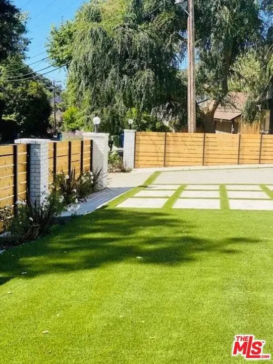 Single Family Residence for sale at 3443 Mandeville Canyon Road, Los Angeles, CA featuring 3 beds and 3 baths