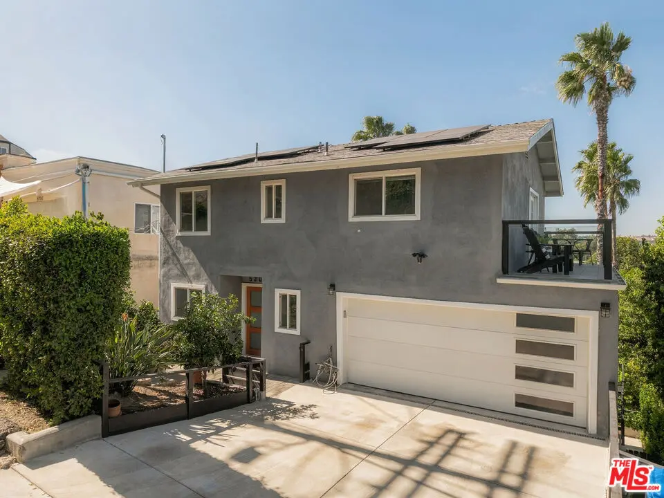 Single Family Residence for sale at 5301 Calatrana Drive, Los Angeles, CA featuring 5 beds and 4 baths