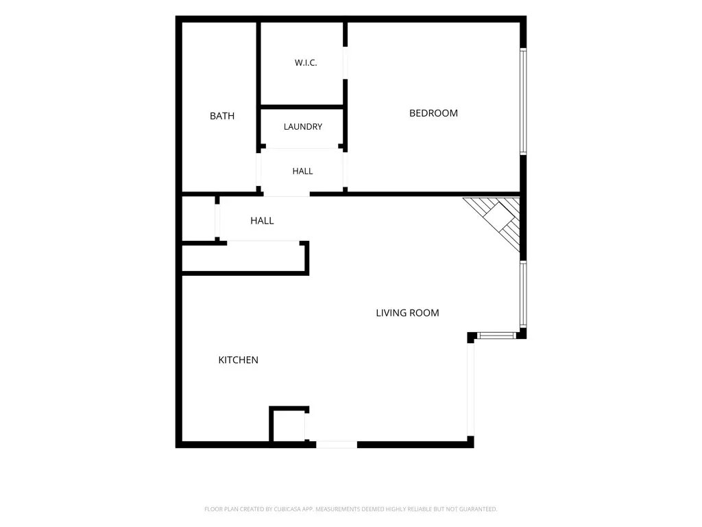 Condominium for rent at 937 12th Street 108, Santa Monica, CA featuring 1 bed and 1 bath