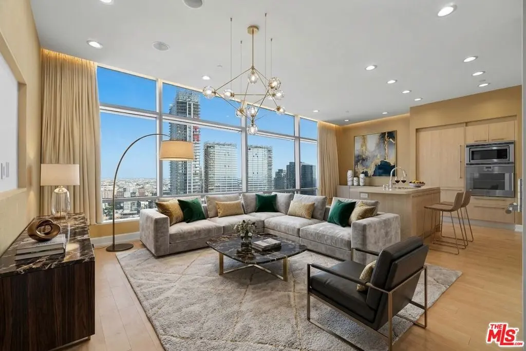 Condominium for sale at 900 W Olympic Boulevard 30C, Los Angeles, CA featuring 1 bed and 2 baths