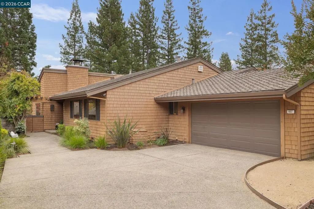 Single Family Residence for sale at 407 Ridge Gate Rd, Orinda, CA featuring 3 beds and 2 baths