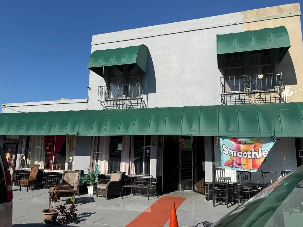 Quadruplex for sale at 704710 Ohio Street, Vallejo, CA
