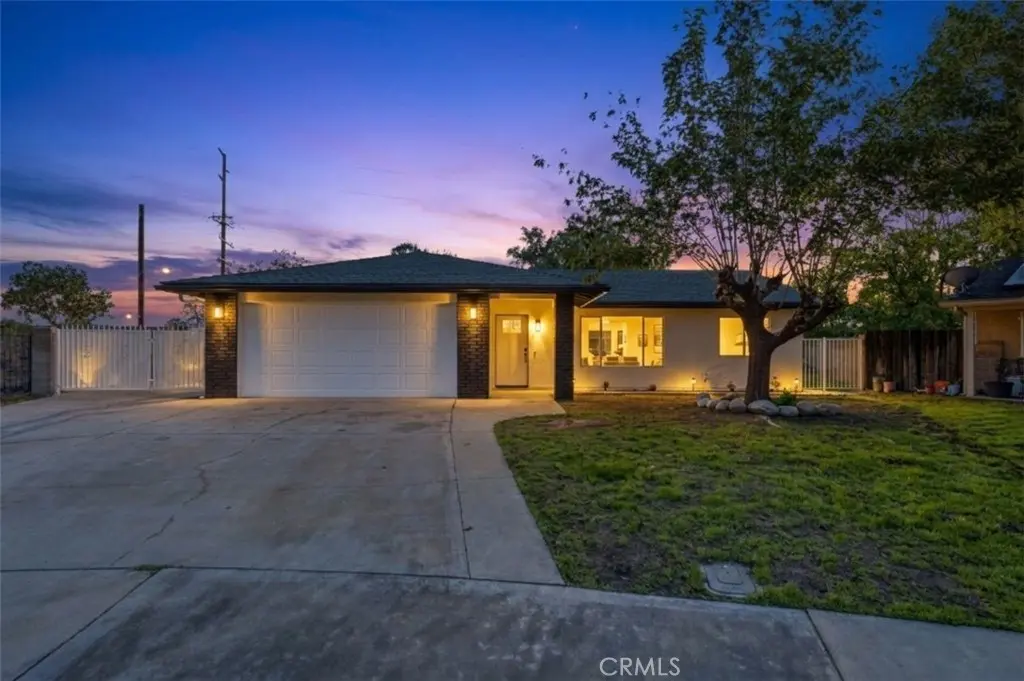 Single Family Residence for sale at 1703 Cooper Street, Hemet, CA featuring 3 beds and 2 baths