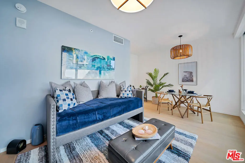 Condominium for sale at 877 Francisco Street 826, Los Angeles, CA and 1 bath