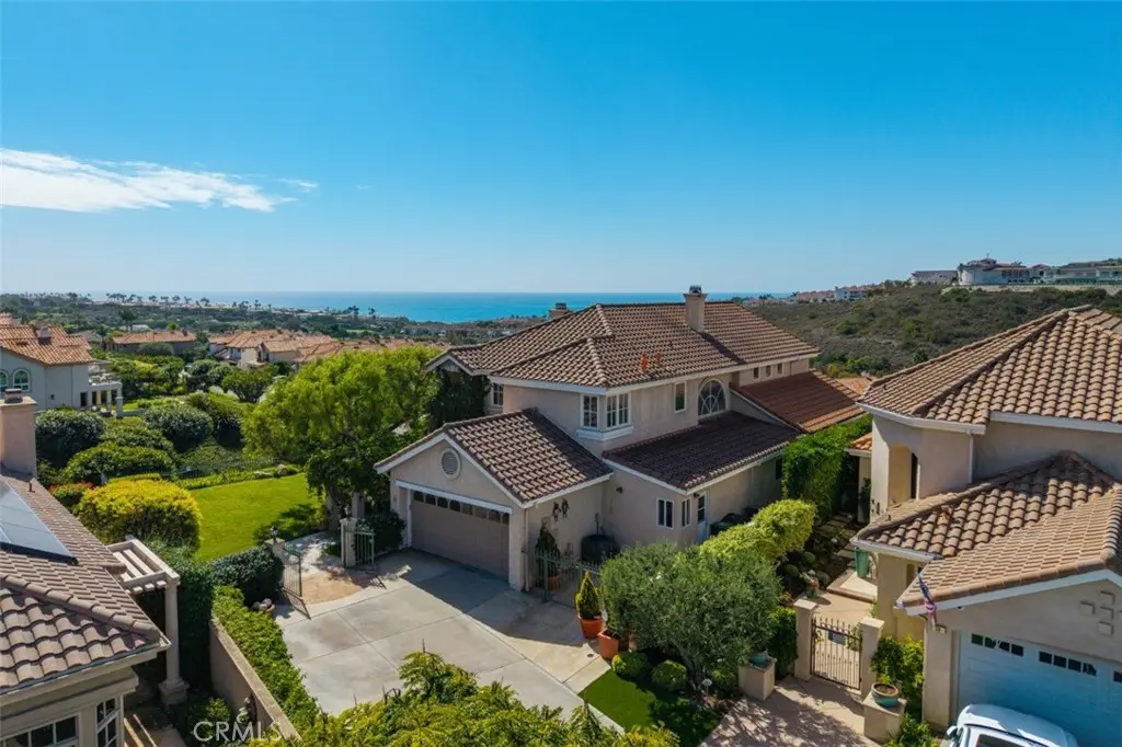 Single Family Residence for rent at 41 Costa Del Sol, Dana Point, CA featuring 5 beds and 3 baths