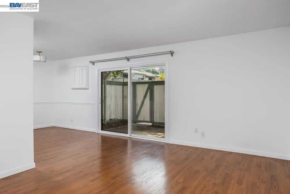Condominium for sale at 2890 Treat Blvd 40, Concord, CA featuring 1 bed and 1 bath