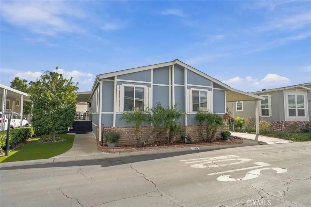 Manufactured In Park for sale at 250 E Telegraph Road, Fillmore, CA featuring 3 beds and 2 baths