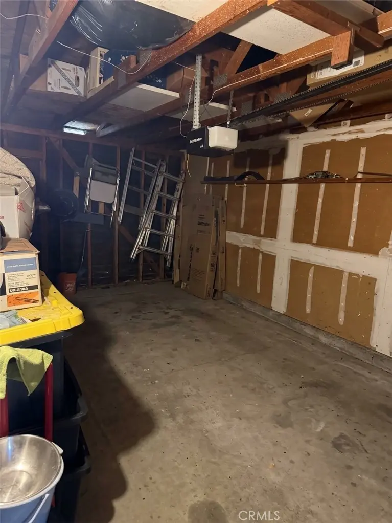 Single Family Residence for sale at 648 San Rogelio, Hemet, CA featuring 2 beds and 1 bath