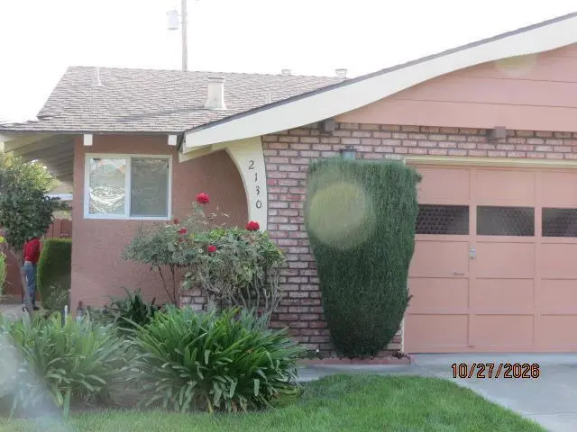 Residential Lease for rent at , Santa Clara, CA featuring 2 beds and 1 bath
