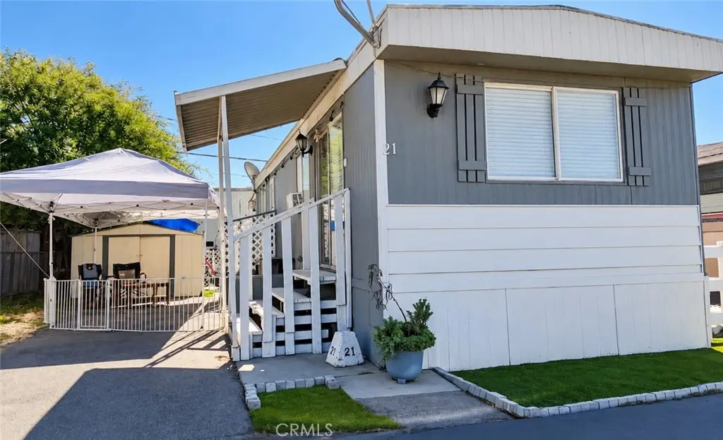 Manufactured In Park for sale at 25681 Alessandro Blvd, Moreno Valley, CA featuring 1 bed and 1 bath