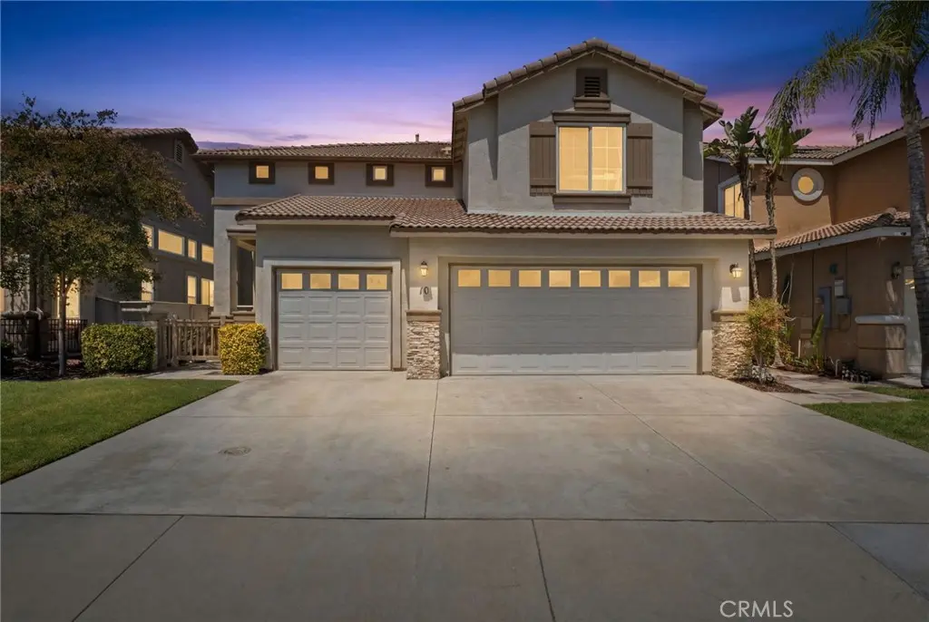 Single Family Residence for sale at 10 Villa Valtelena, Lake Elsinore, CA featuring 5 beds and 3 baths