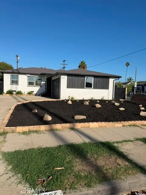 Single Family Residence for sale at 2960 8th Avenue, Los Angeles, CA featuring 3 beds and 2 baths