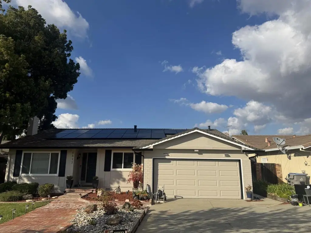 Single Family Residence for sale at 5322 Knights, San Jose, CA featuring 4 beds and 2 baths