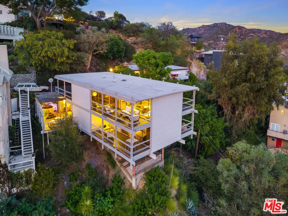 Single Family Residence for sale at 2871 Hollyridge Drive, Los Angeles, CA featuring 3 beds and 3 baths