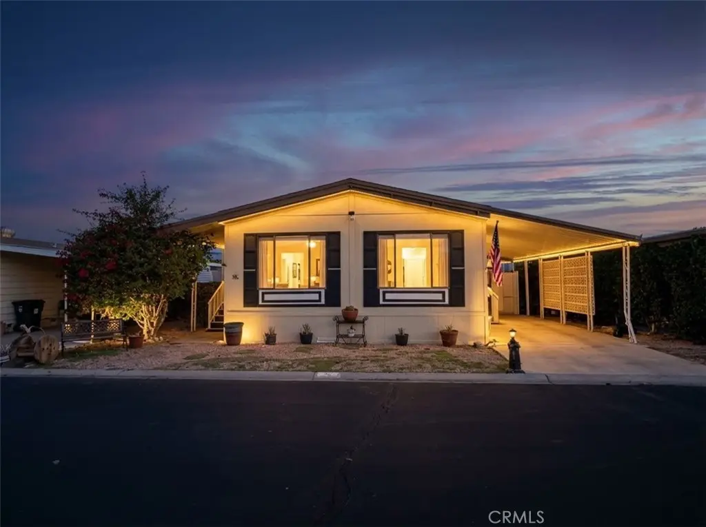 Manufactured In Park for sale at 1300 W Menlo 97, Hemet, CA featuring 2 beds and 2 baths