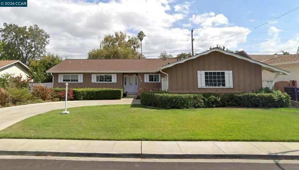 Single Family Residence for sale at 3310 Lancashire Pl, Concord, CA featuring 3 beds and 2 baths