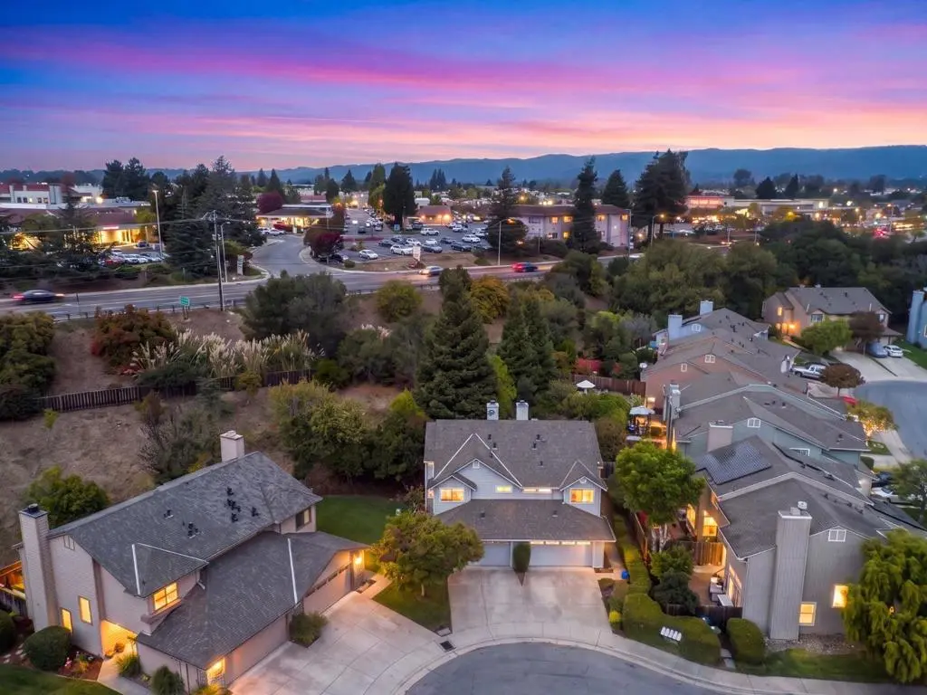 Townhouse for sale at 43 Bright View Court, Watsonville, CA featuring 3 beds and 3 baths