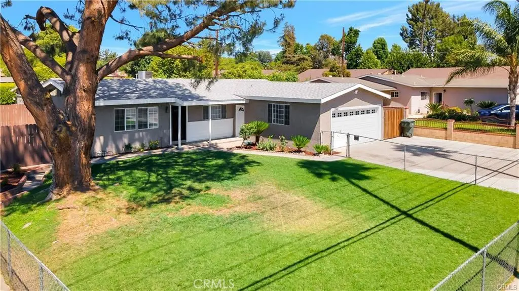 Single Family Residence for sale at 3561 Jefferson, Riverside, CA featuring 3 beds and 2 baths