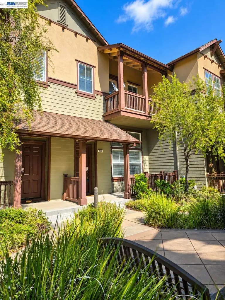 Condominium for sale at 108 Serra Way, San Pablo, CA featuring 3 beds and 3 baths