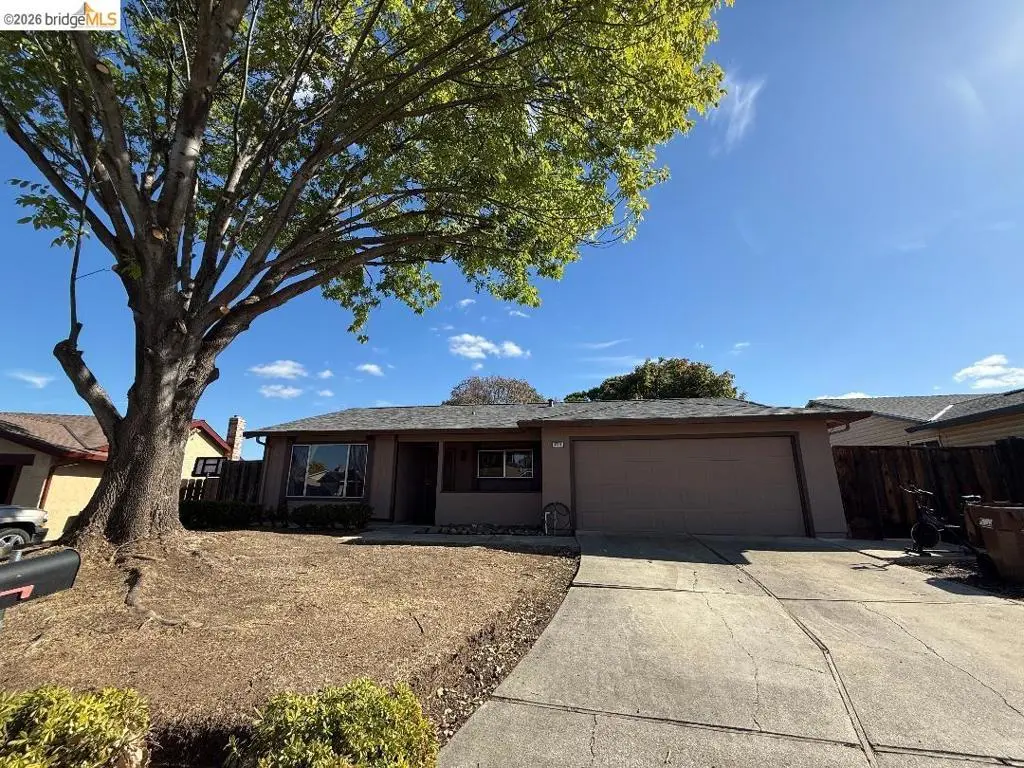 Residential Lease for rent at 3721 Dimaggio Way, Antioch, Contra Costa County, CA featuring 4 beds and 2 baths