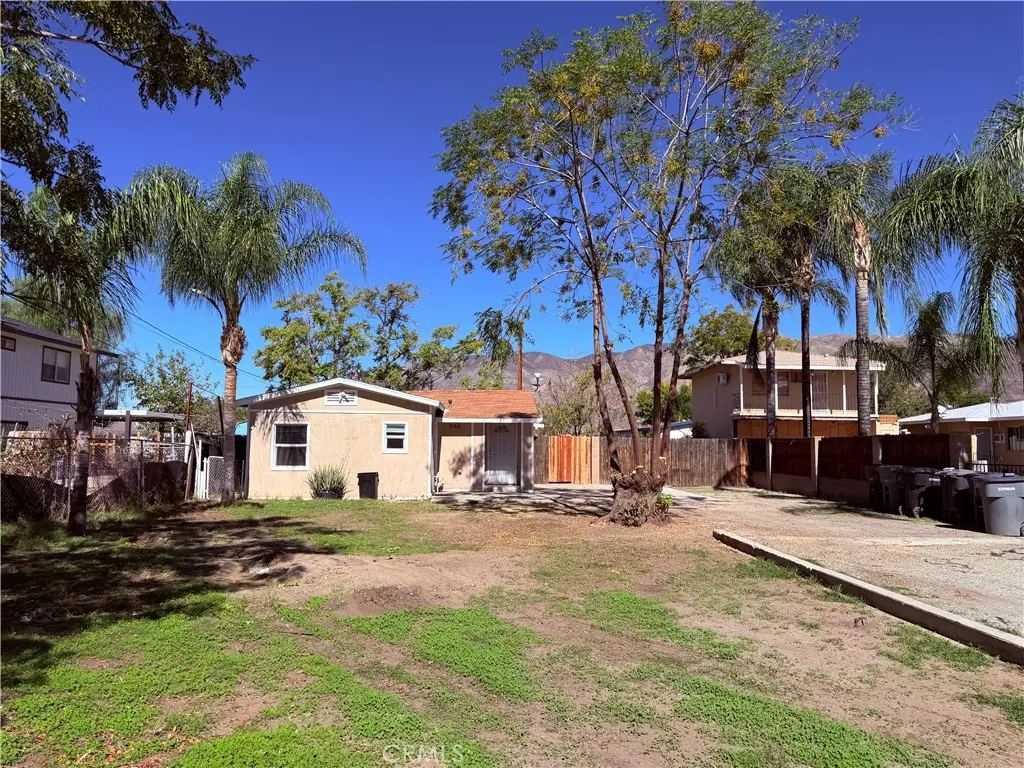 Duplex for sale at 371 E 3rd Street, San Jacinto, CA featuring 4 beds and 3 baths