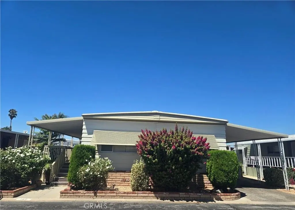 Manufactured In Park for sale at 2205 W Acacia Avenue 142, Hemet, CA featuring 2 beds and 2 baths