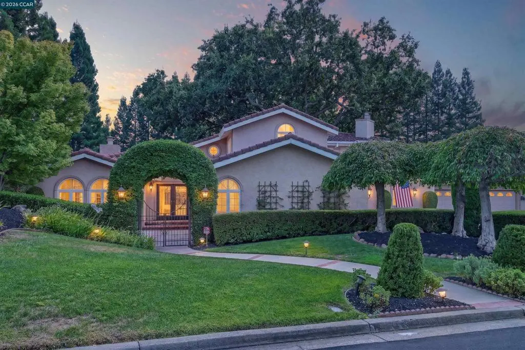 Single Family Residence for sale at 4211 Blackhawk Meadow Pl, Danville, CA featuring 4 beds and 4 baths
