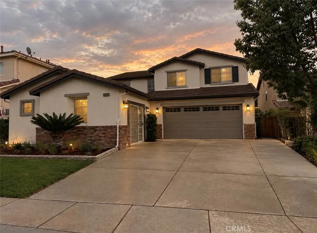 Single Family Residence for rent at 38308 Maple Court, Murrieta, CA featuring 5 beds and 3 baths