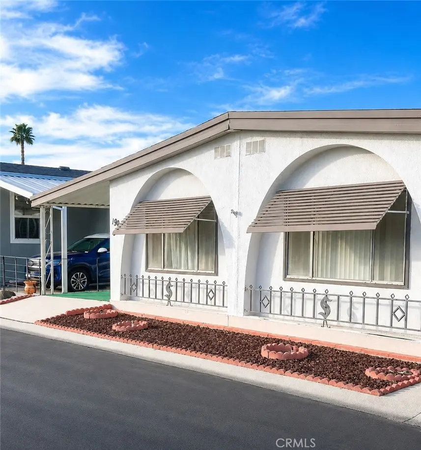 Manufactured In Park for sale at 601 Kirby Street 279, Riverside, CA featuring 2 beds and 2 baths