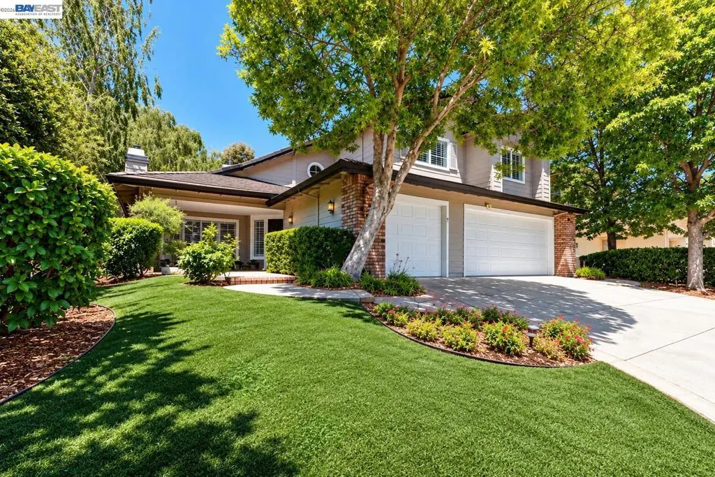 Single Family Residence for sale at 1150 Trowbridge Way, Danville, CA featuring 4 beds and 3 baths