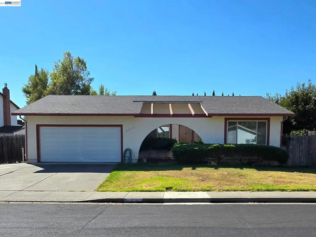 Single Family Residence for sale at 3365 Ticonderoga Drive, Fairfield, CA featuring 4 beds and 3 baths