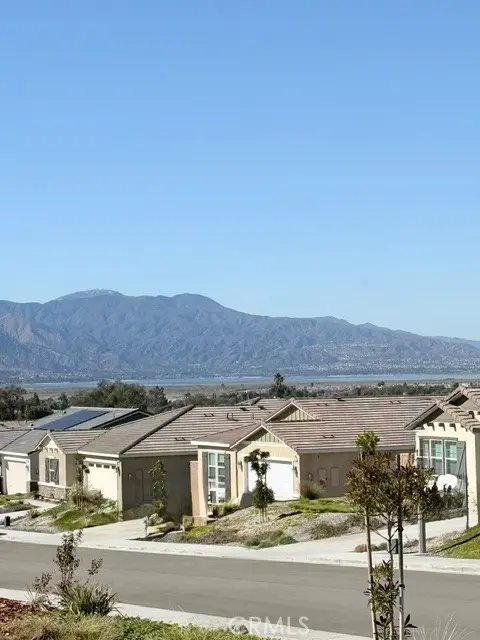 Single Family Residence for sale at 22739 Hilltopper, Wildomar, CA featuring 4 beds and 2 baths