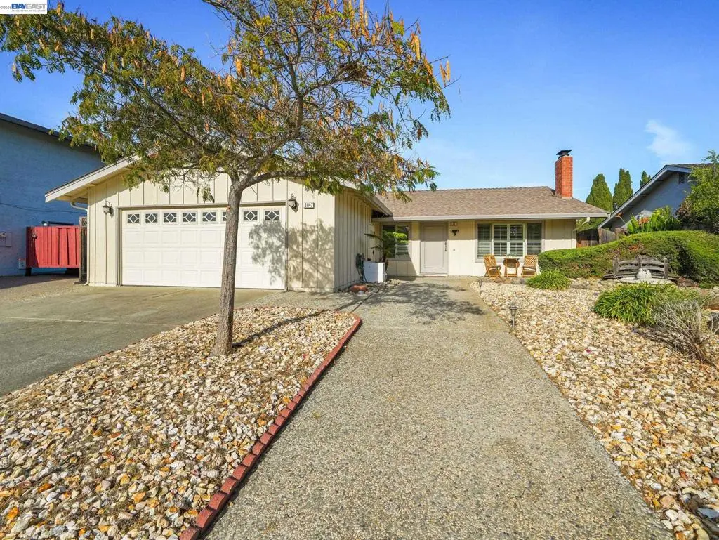 Single Family Residence for sale at 8047 Del Monte Ave, Newark, CA featuring 4 beds and 2 baths