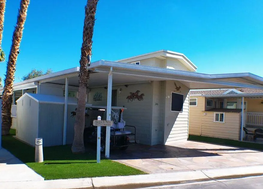 Manufactured In Park for sale at 84136 Ave 44, #249 249, Indio, CA featuring 1 bed and 1 bath