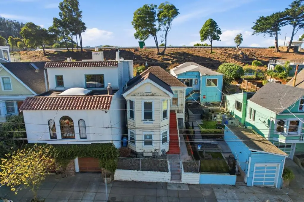 Single Family Residence for sale at 124 Santa Marina Street, San Francisco, CA featuring 2 beds and 1 bath