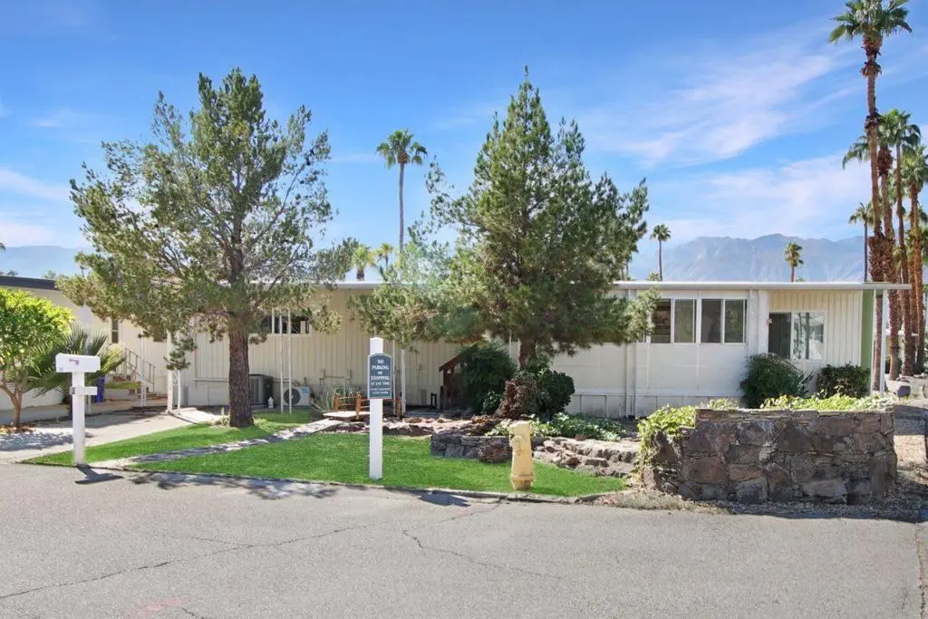 Manufactured In Park for sale at 393 Standing Bear, Cathedral City, CA featuring 2 beds and 2 baths