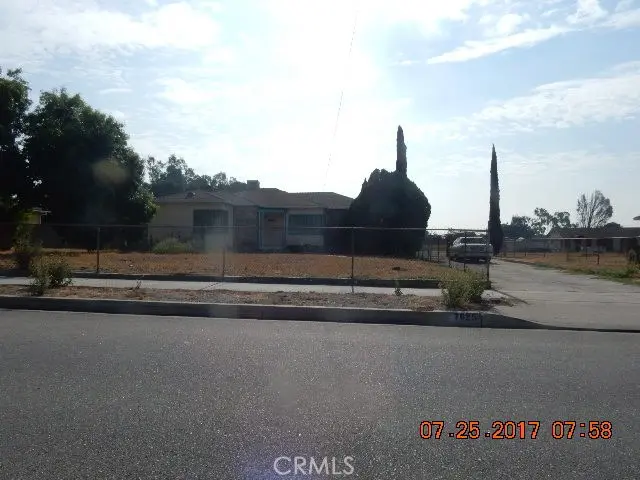 7625 Cypress Avenue, Fontana, CA — listing photo 1