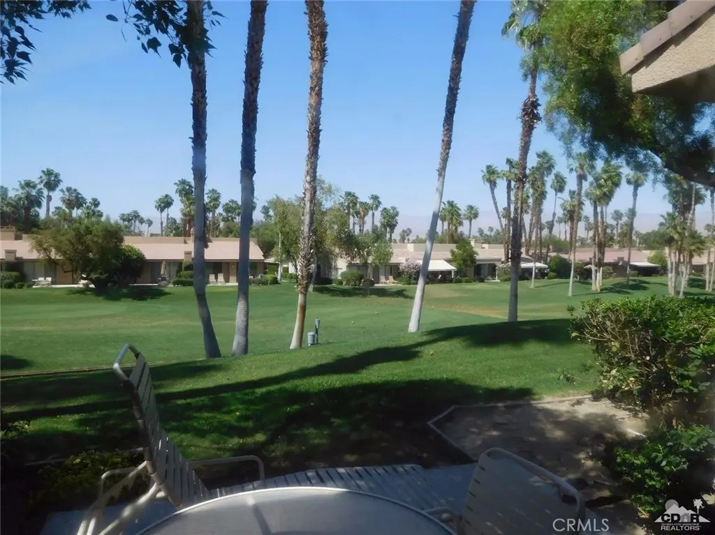 Residential Lease for rent at 76668 Chrysanthemum Way, Palm Desert, Riverside County, CA featuring 1 bed and 2 baths