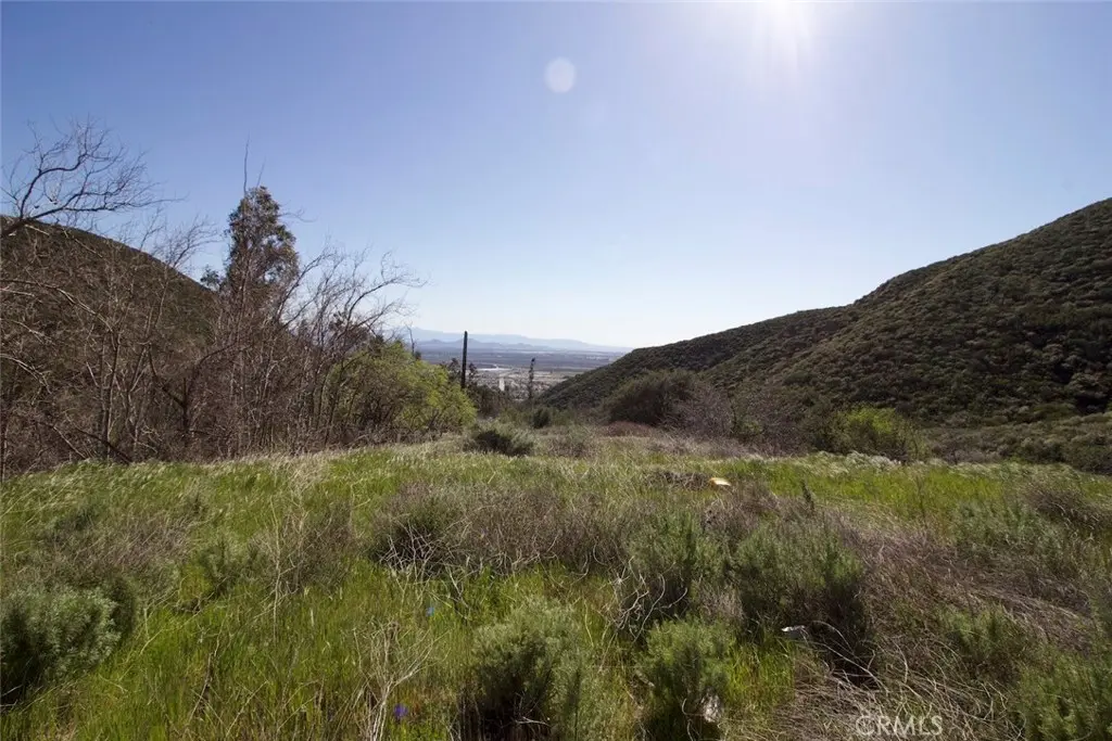 2210 Bailey Canyon Road, Devore, CA — listing photo 1