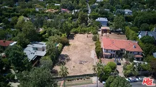 Single Family Residence for sale at 193 N CARMELINA Avenue, Los Angeles, CA featuring 1 bed and 1 bath
