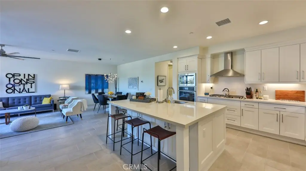 Townhouse for rent at 2869 Doheny Way, Dana Point, CA featuring 3 beds and 2 baths