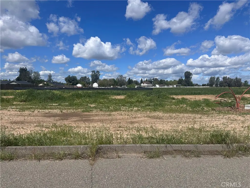 1 White Crane, Atwater, CA — listing photo 1